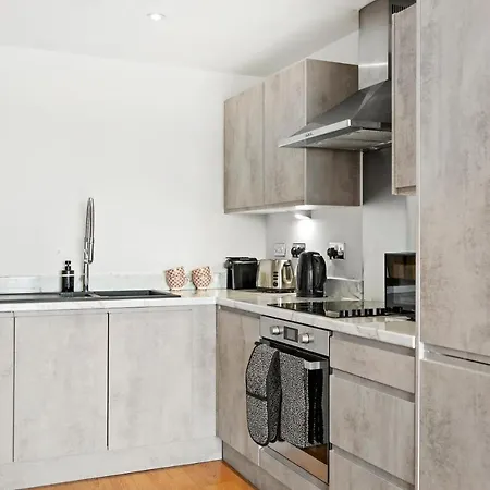 Apartamento Stunning 2 Bedroom *