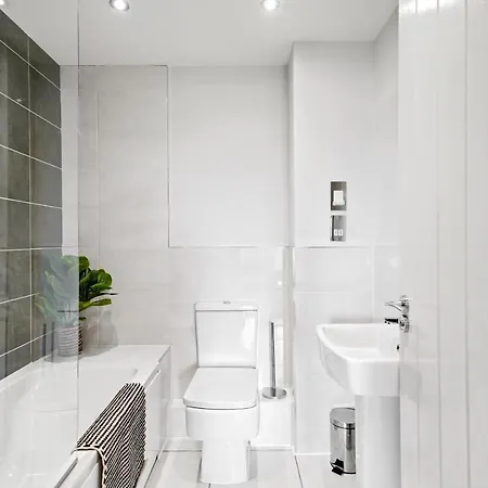 Stunning 2 Bedroom Apartment Leeds (West Yorkshire)